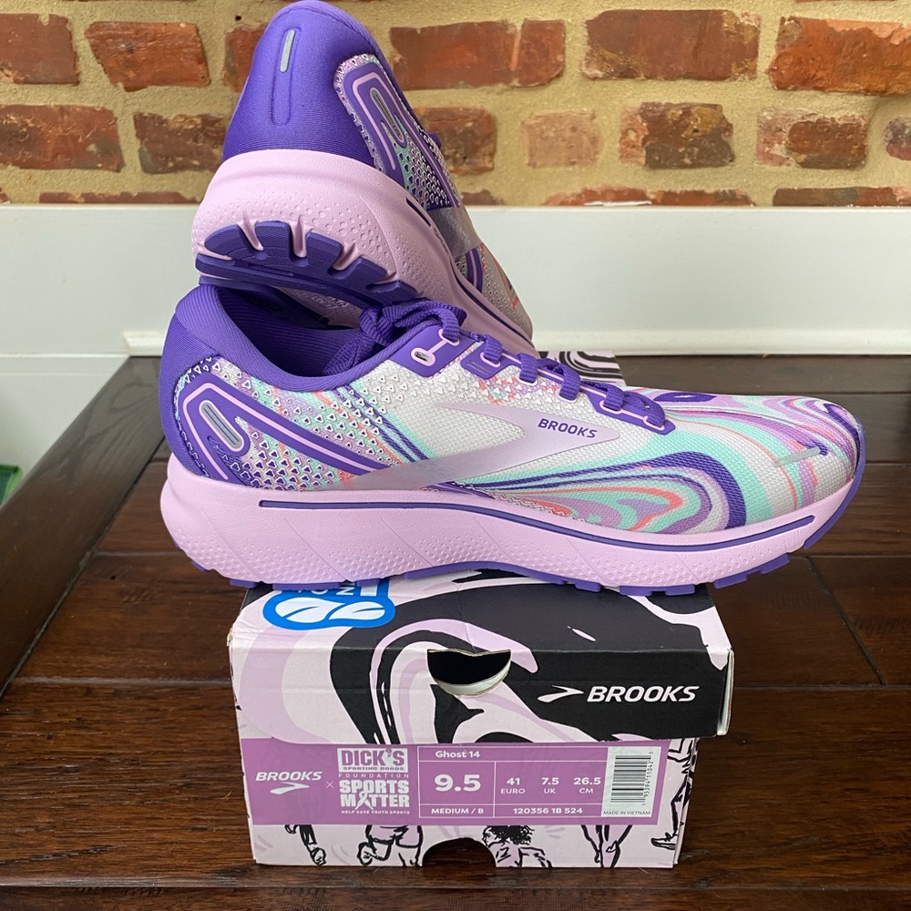 🆕 Brooks Women’s Ghost14 Sneaker - size 9.5